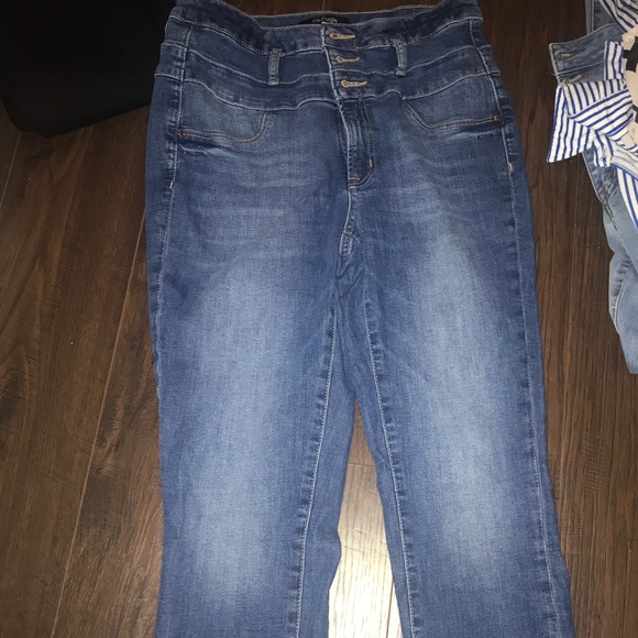 Jeans - Picture 1 of 1